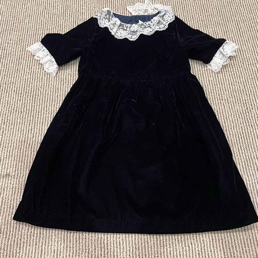 Janie & Jack Navy Velvet Dress with Lace Collar sz 6